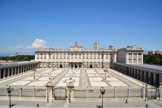 Private tour of the Royal Palace of Madrid - An In-Depth Look at the Royal Palace of Madrid Tour