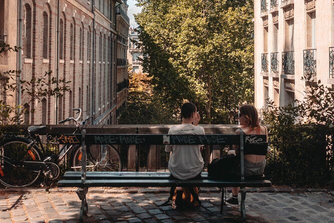 Private tour of the toursitc & hidden highlights of Montmarte Paris - FAQs