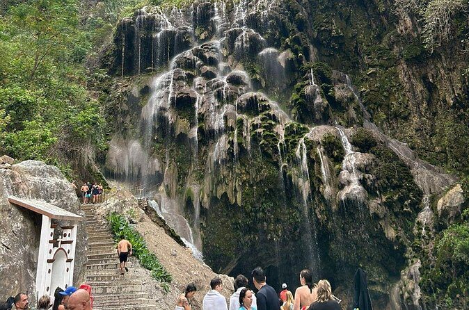 Private Tour of Tolantongo Grottoes from Mexico City - FAQs