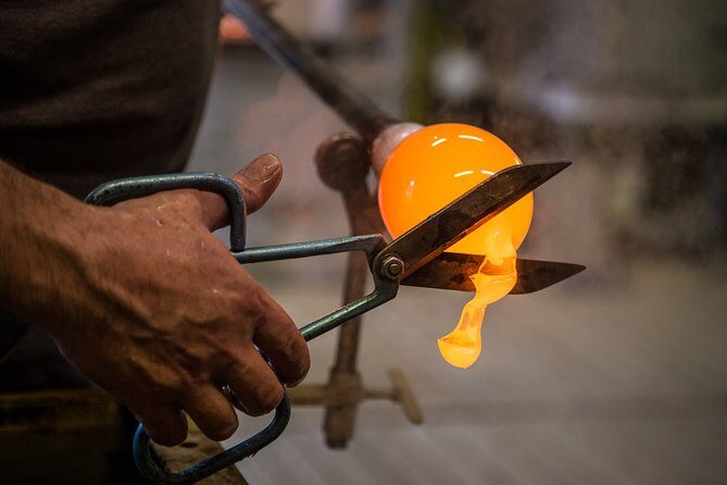 Private tour on Murano Island: discover the art of Artisanal Glassblowing - A Deep Dive into the Murano Experience