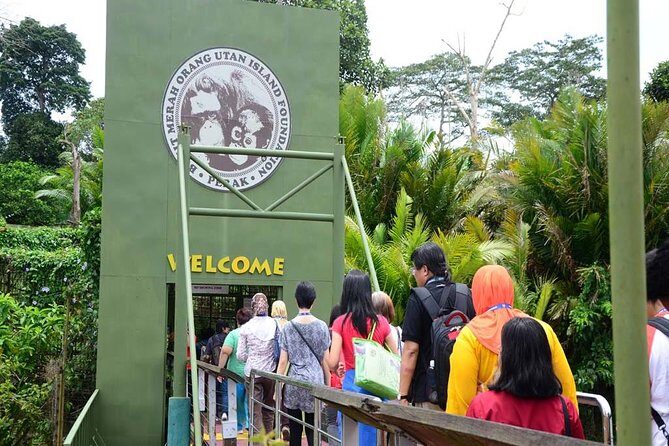 Private Tour : Orang Utan Island & Perak Cave Temple from Kuala Lumpur - FAQs