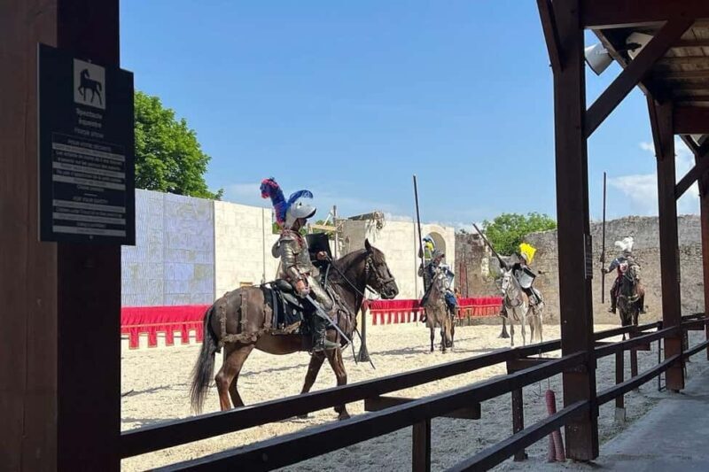 Private Tour Paris: Chambord Castle with Golf Cart + Gift - Who Should Consider This Tour?