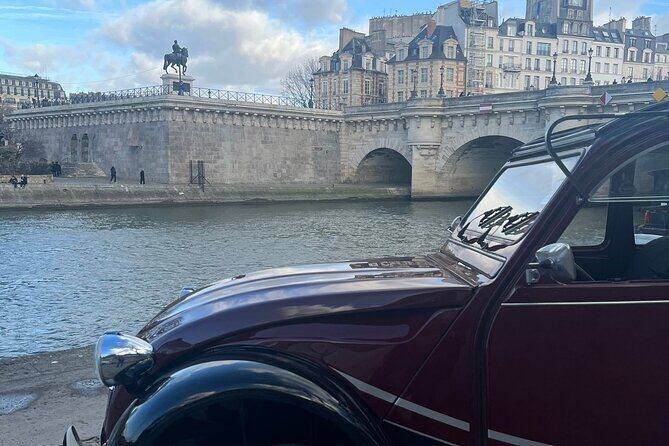 Private tour Paris Little-known places 2 hours in Citroën 2CV - FAQ