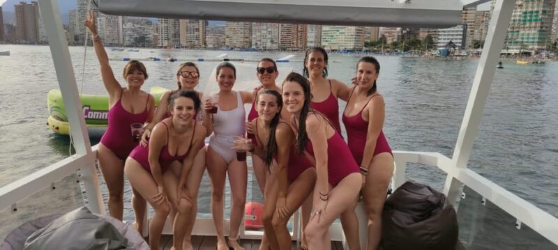 PRIVATE TOUR (PONTON PARTY) - The Practicalities: Timing, Group Size, and Flexibility