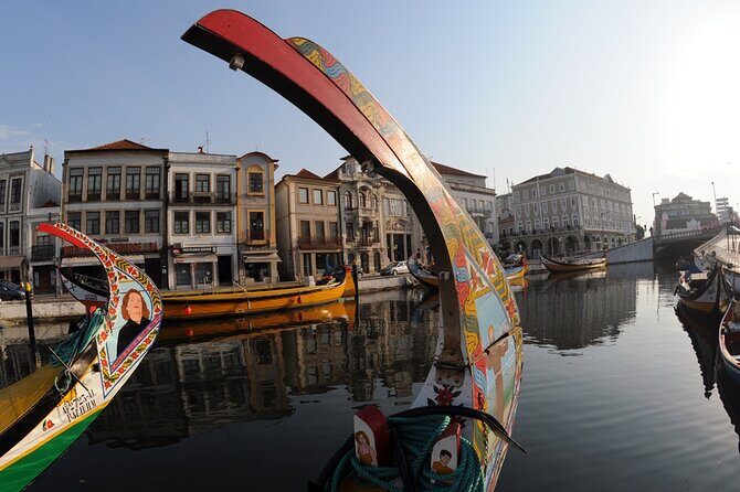 Private Tour: Porto to Lisbon: visit Aveiro,Coimbra,Fatima,Obidos - Summary: Who Is This Tour Best For?