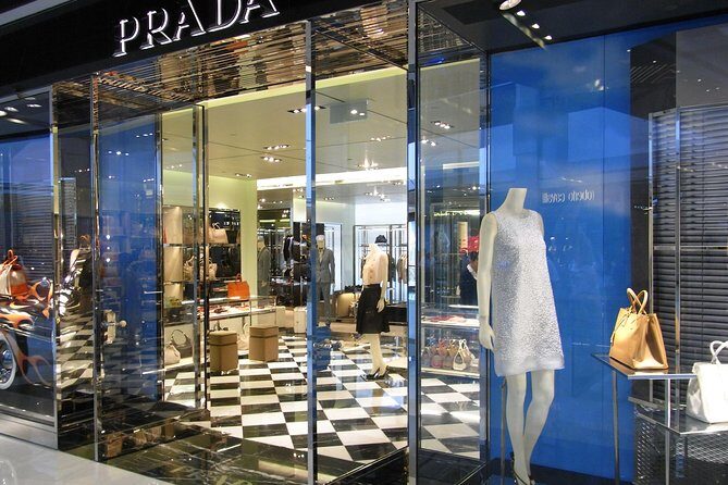 Private Tour: Prada Outlet Shopping Tour - Key Points