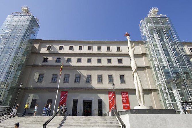 Private Tour: Reina Sofia Museum - A Closer Look at the Private Reina Sofia Museum Tour