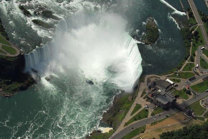 Private Tour: Romantic Niagara Falls Helicopter Flight - Introduction: The Allure of a Niagara Falls Helicopter Flight