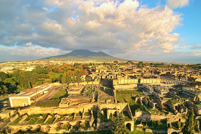 Private Tour Rome to Pompeii in private vehicle or fast train - Overview of the Tour Experience