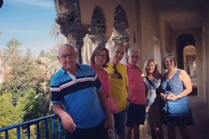 Private tour Royal Palace+Cathedral - FAQs