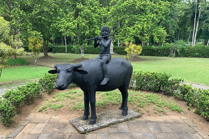 Private tour semarang pier to borobudur temple - FAQ