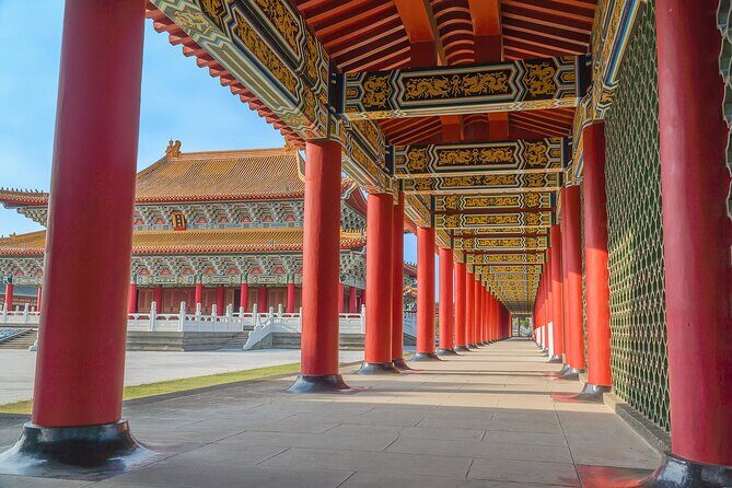 Private Tour Shore Excursion in Kaohsiung City - Exploring the Itinerary in Detail: What You Can Expect