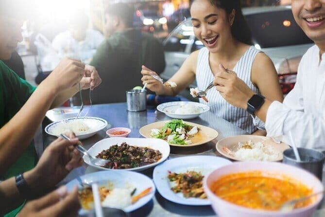 Private Tour Singapore Street Food & Night Tour - Practical Details and Value