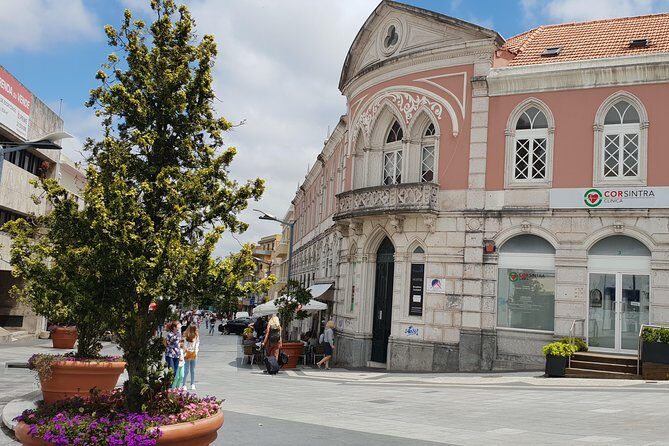 Private Tour Sintra and Cascais Full Day - Exploring Sintra and Cascais: What You Can Expect