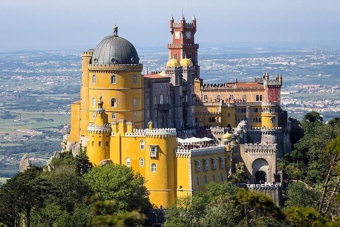 Private tour, Sintra with Pena Palace and Quinta da Regaleira FD - A Deep Dive into the Sintra Private Tour