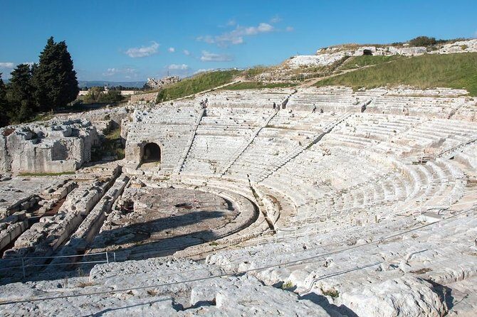 Private tour Syracuse -Archaeological Park and Ortigia with lunch - The Classic Itinerary: A Journey Through Time and Taste