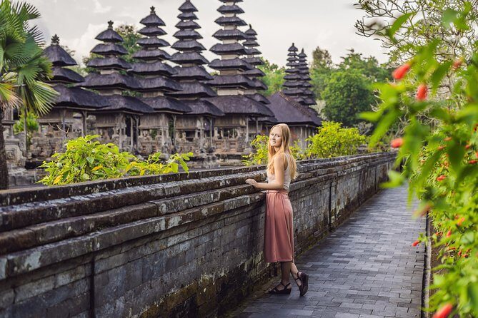 Private Tour: Tanah Lot at Sunset - Starting the Journey: Comfortable Pickup and Transport