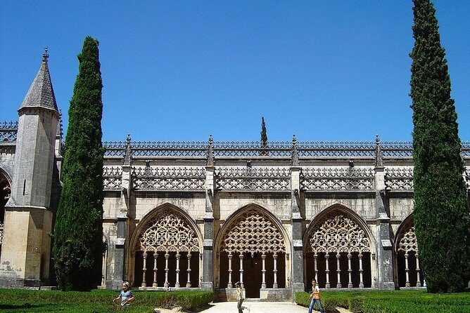 Private Tour through Tomar, Fátima, and Batalha historical sites - FAQ