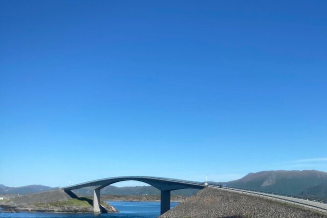 Private Tour to Atlantic Road from Ålesund groups 1 to 40 - Molde: A Town with a Story