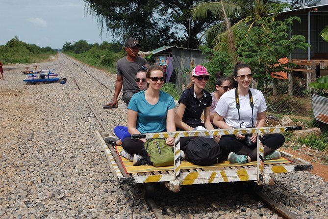 Private Tour to Battam Bang plus lunch from Siem Reap - Temples and Spiritual Sites: Wat Banan