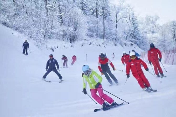 Private Tour to Beginner Skiing Experience Optional Hot Pot Meal - Key Points