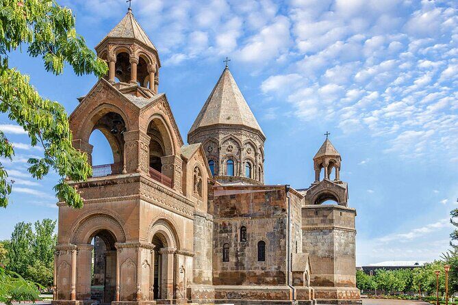 Private Tour to Echmiadzin and Zvartnots Temple - Analyzing the Experience