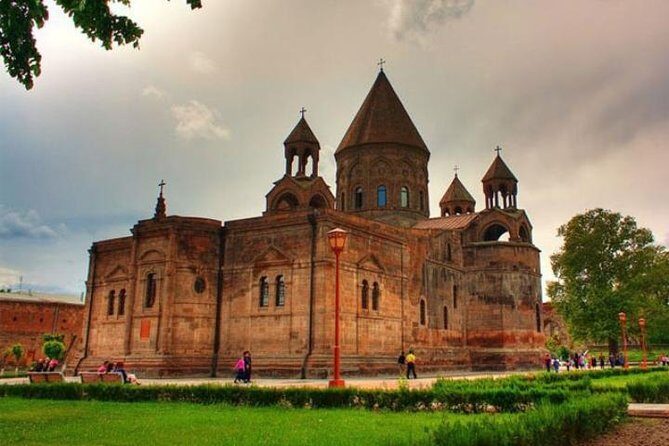 Private tour to Echmiadzin (st Cathedral), Zvartnots, Khor Virap, Garni, Geghard - Transportation and Timing: Making the Most of Your Day