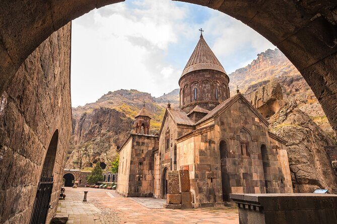 Private Tour to Garni Temple, Geghard Monastery, Echmiadzin Cathedral, Zvartnots - The Majestic Zvartnots Temple Ruins