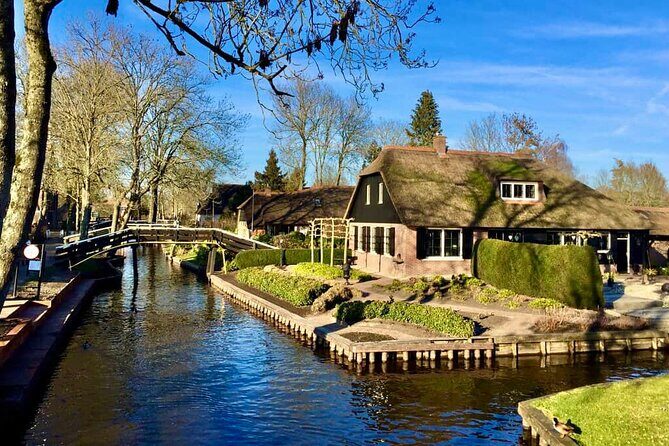 Private Tour to Giethoorn with boat and Zaanse Schans windmills - FAQ