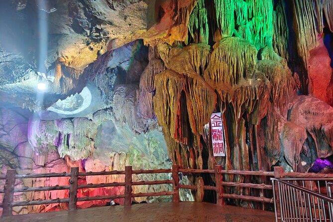 Private Tour to Gulong Canyon and Jinlong Cave from Guangzhou - Analyzing the Value