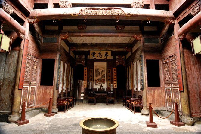Private tour to Hongcun village and Tunxi old town with Lunch from Huangshan - What Travelers Are Saying