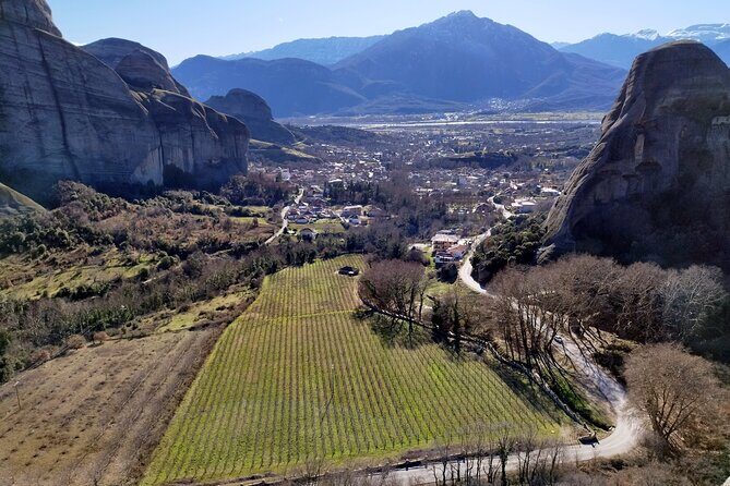 Private Tour to Meteora Rocks from Volos - FAQ