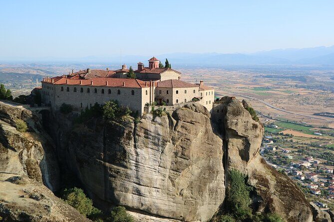 Private Tour to Monasteries of Meteora & Thermopylae from Athens - FAQ