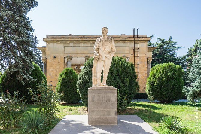 Private Tour to Mtskheta Stalin Museum Uplistsikhe Caves - The Sum Up: Who Should Consider This Tour?