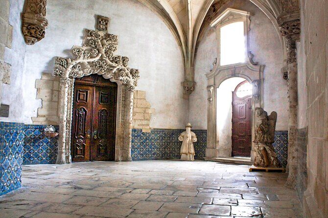 Private Tour to Nazaré and Alcobaça, giant waves and a monastery - Authentic, Balanced, and Value-Driven