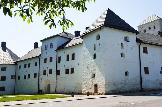 PRIVATE Tour to Oldest Capital Turku from Helsinki - FAQ