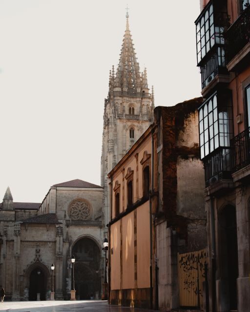 Private tour to Oviedo - Key Points