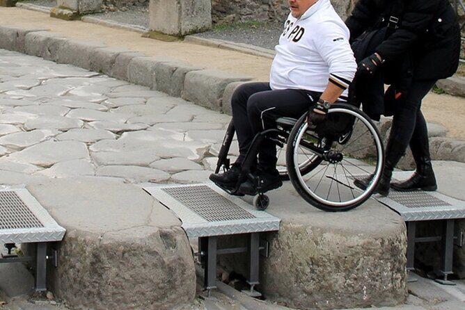 Private Tour to Pompeii Wheelchair Friendly with Archaeologist - Key Points
