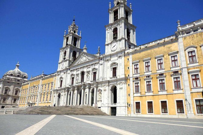 Private Tour to Queluz and Mafra palaces and Ericeira surf Coast - The Itinerary in Detail: Why Each Stop Matters
