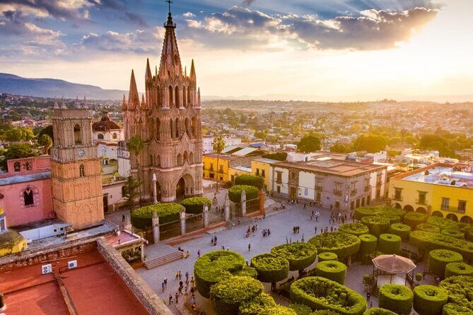 Private tour to Queretaro and San Miguel de Allende leaving the CDMX - San Miguel de Allende: Artistic and Beautiful