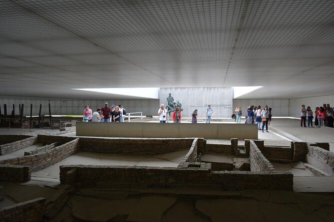 Private Tour to Sachsenhausen Concentration Camp Memorial (With Licensed Guide) - Key Points