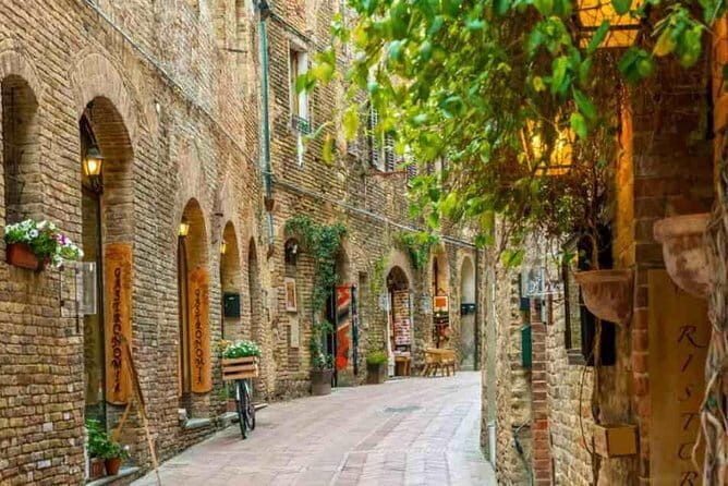 Private Tour to Siena and Montalcino from Florence - The Sum Up