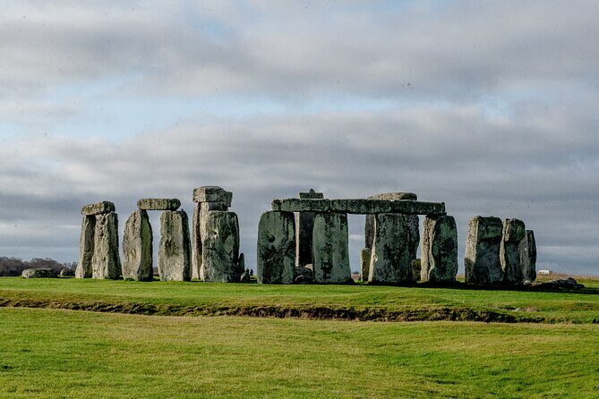 Private Tour to Stonehenge and Bath from London - Authentic Experiences & Practical Tips