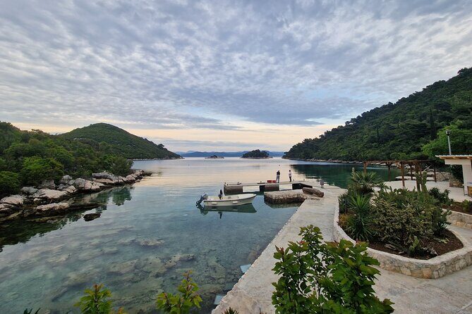 Private tour to the Elafiti with Barracuda 545 - half day 4h - FAQs