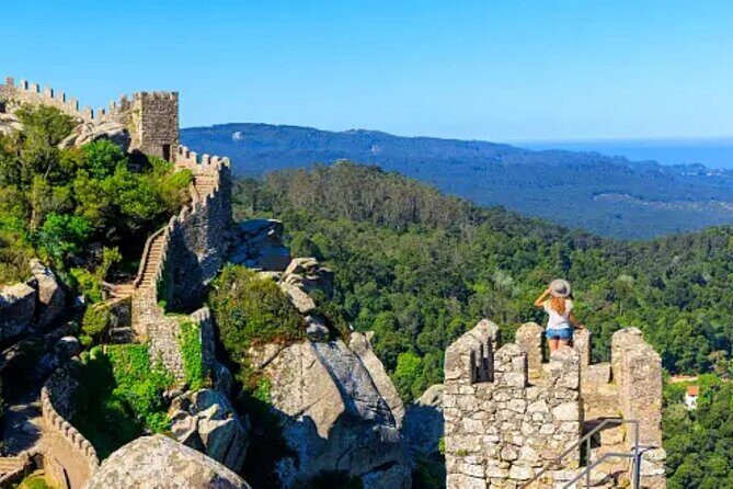 Private Tour to Visit the Monuments in Sintra 5 Hours - FAQ
