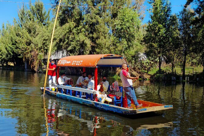 Private Tour to Xochimilco, Coyoacan and Frida Kahlo Museum - Key Points