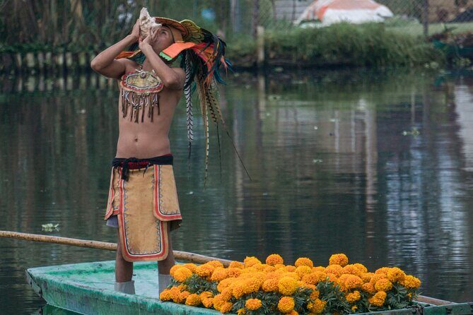 Private Tour to Xochimilco, Coyoacan and Frida Kahlo Museum - Who Would Love This Tour