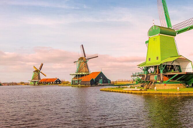 Private Tour to Zaanse Schans + Giethoorn with renting boat - The Itinerary: What You Can Expect from Start to Finish