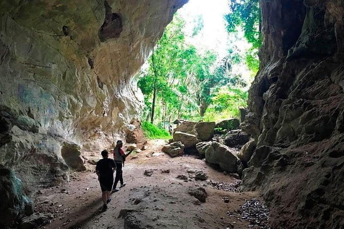 Private Tour: UNESCO Archaeological Heritage Of The Lenggong Valley from Ipoh - First Stop: Archaeological Sites in Lenggong Valley