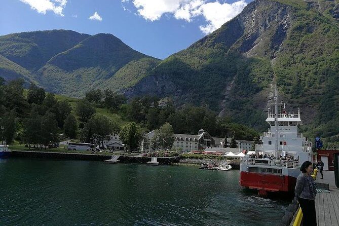 Private tour - Viking Village, Nærøyfjord Cruise and Flåm Railway - Frequently Asked Questions